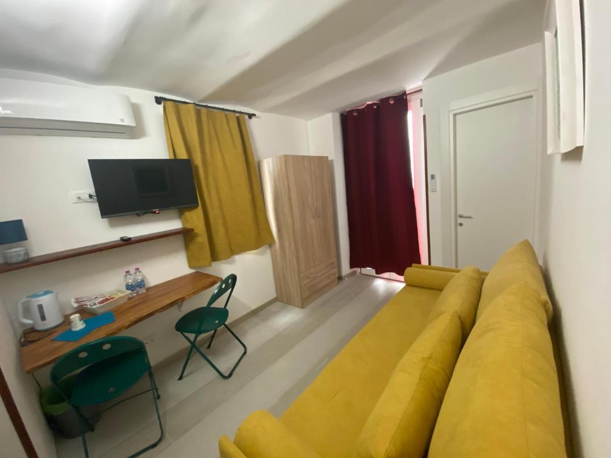 Bed and Breakfast Touristhouse Monopoli 10 Exterior foto