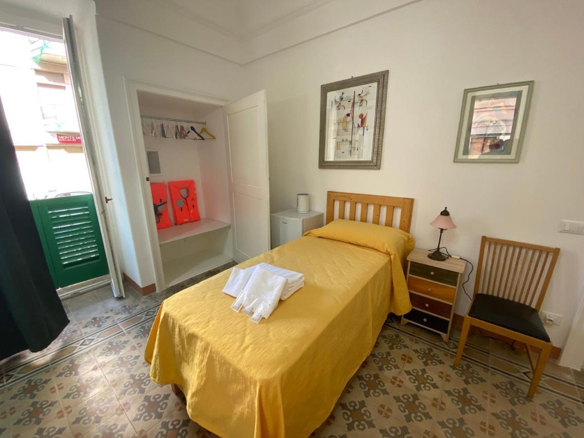 Bed and Breakfast Touristhouse Monopoli 10 Exterior foto